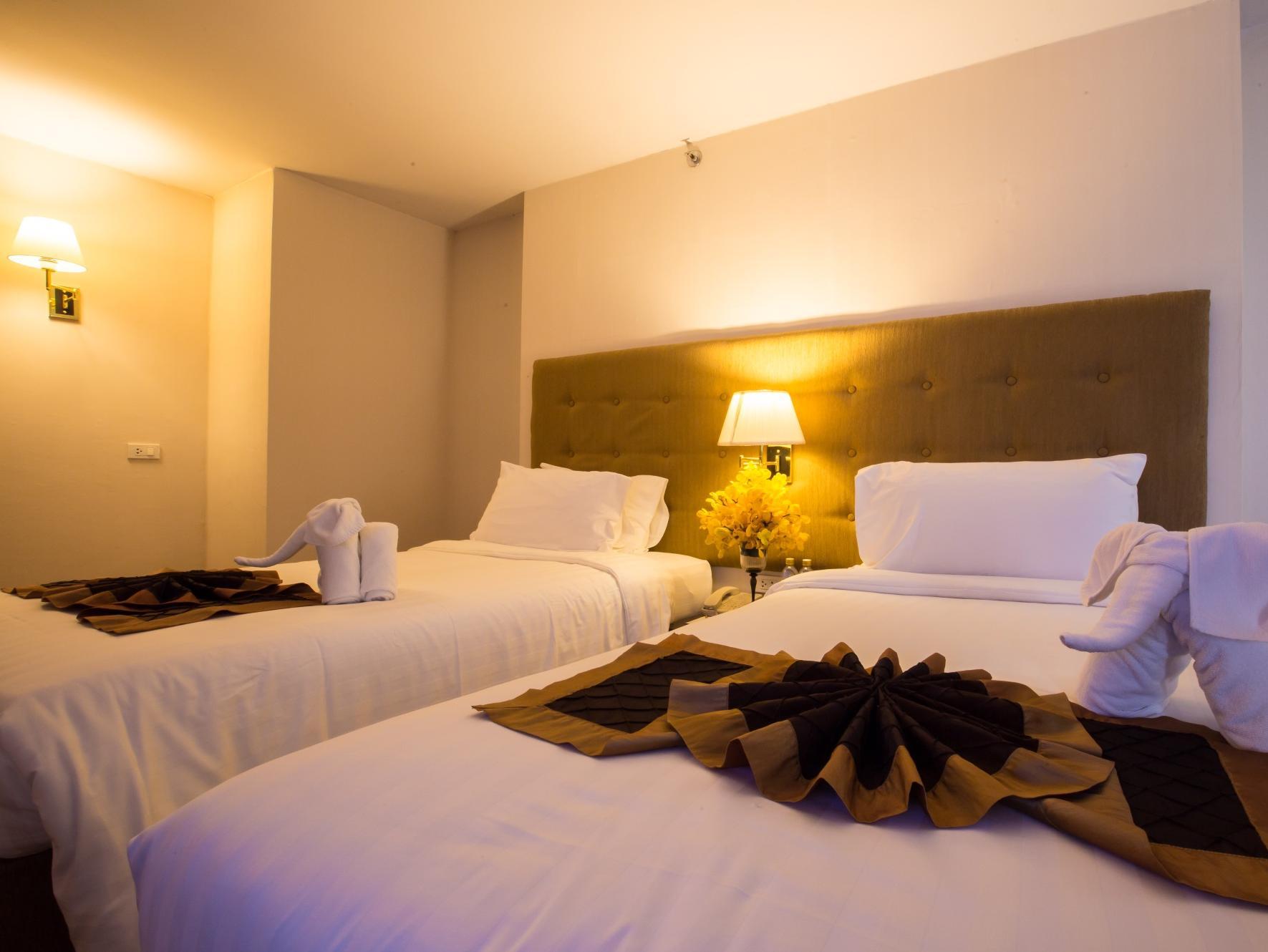 Furama Chiang Mai Hotel Bagian luar foto