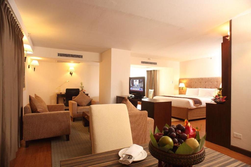 Furama Chiang Mai Hotel Ruang foto